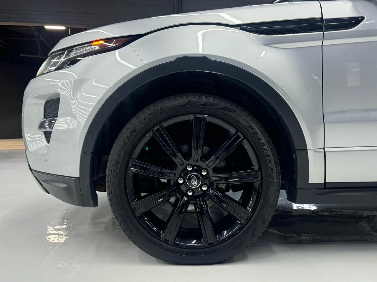 2015 Land Rover Range Rover Evoque DYNAMIC|NAV|360CAM|RED INT.|BSM|LKA|MERIDIAN| - Photo #29