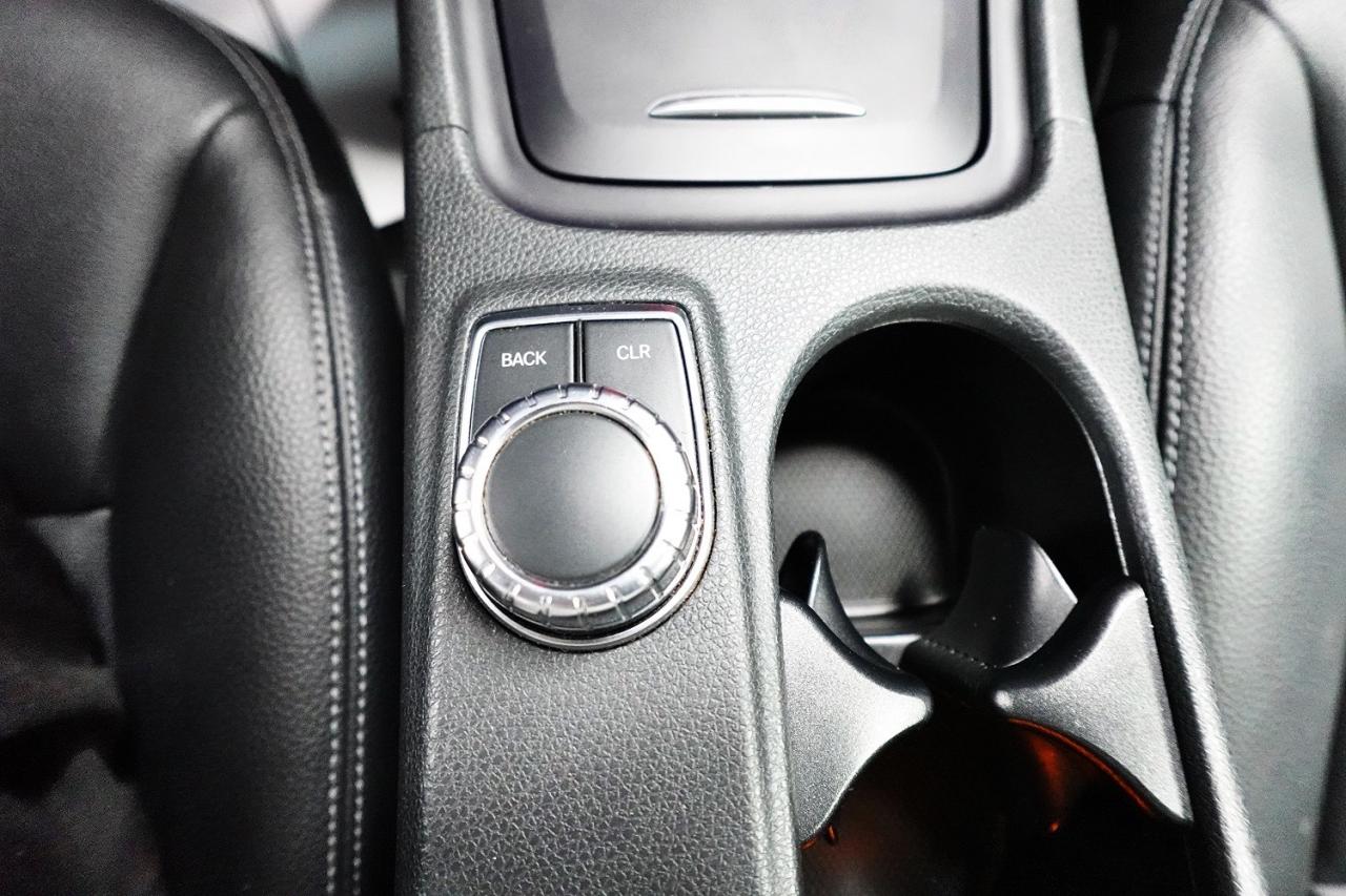 2015 Mercedes-Benz GLA GLA 250 4MATIC - No Accident, Low KM - Photo #24