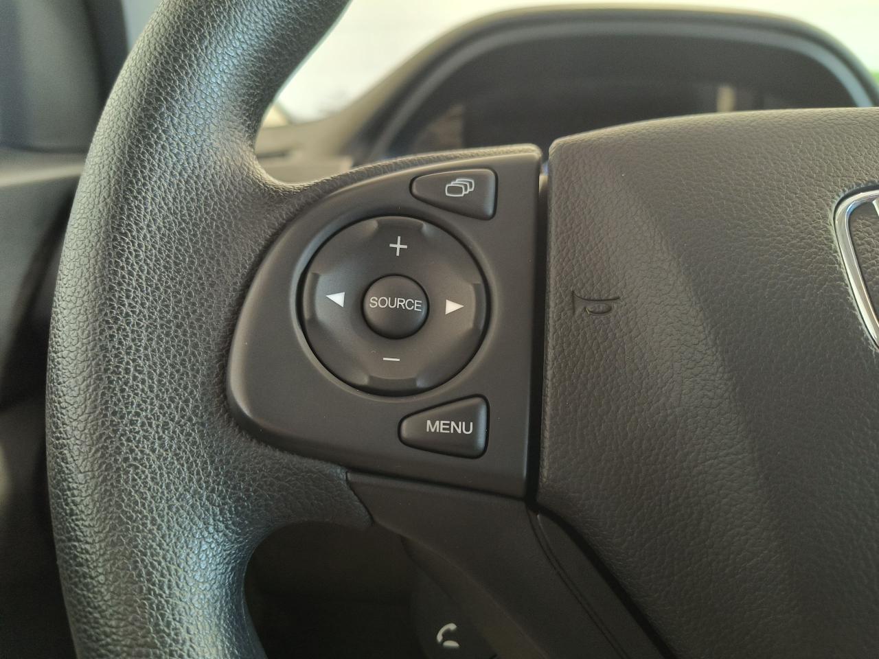 2016 Honda CR-V LX AWD Photo0
