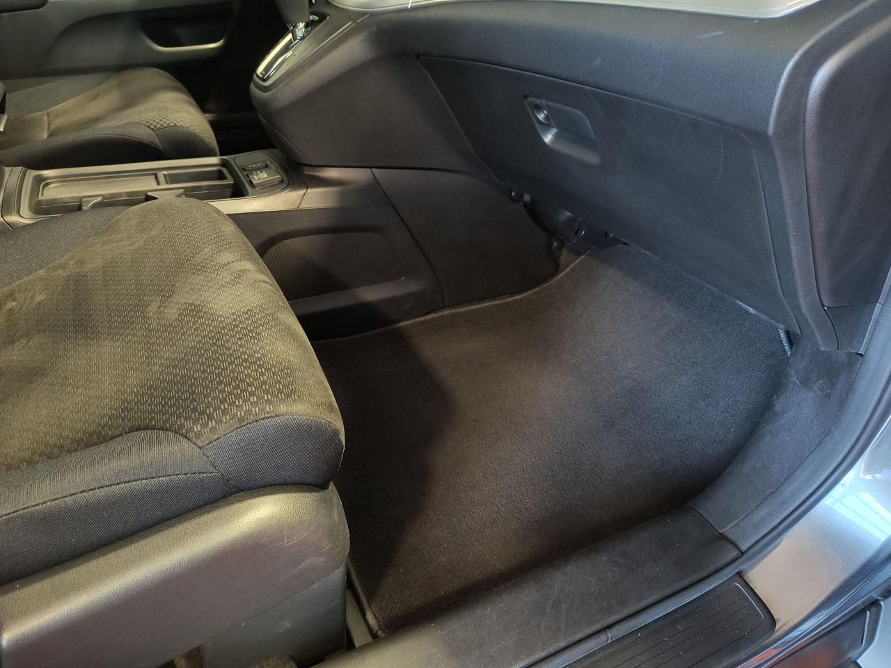 2016 Honda CR-V LX AWD Photo0