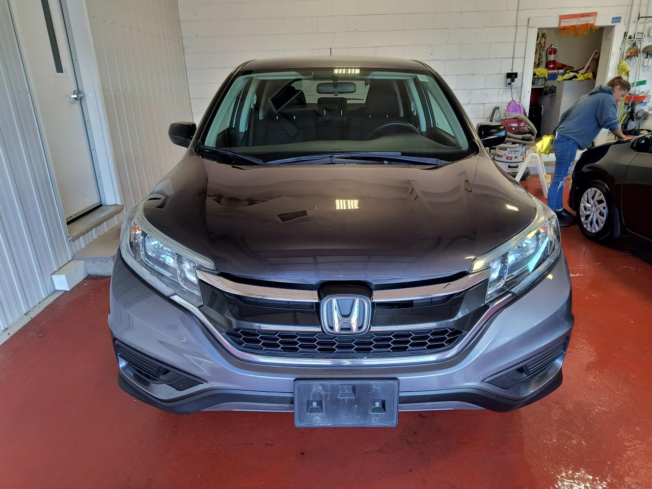 2016 Honda CR-V LX AWD Photo0