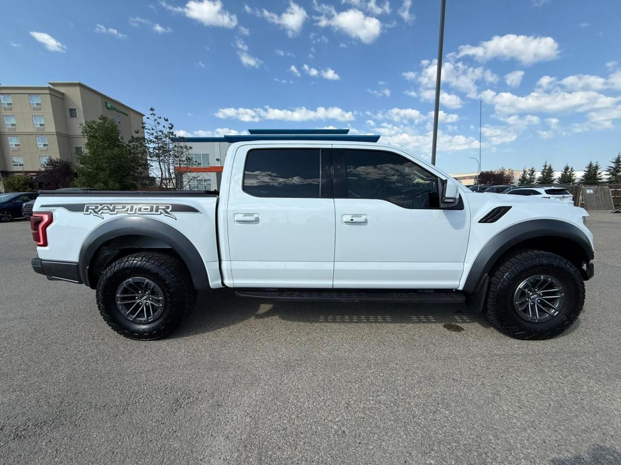2019 Ford F-150 Raptor | LOADED!! | ALL CREDIT ACCEPTED!! - Photo #8