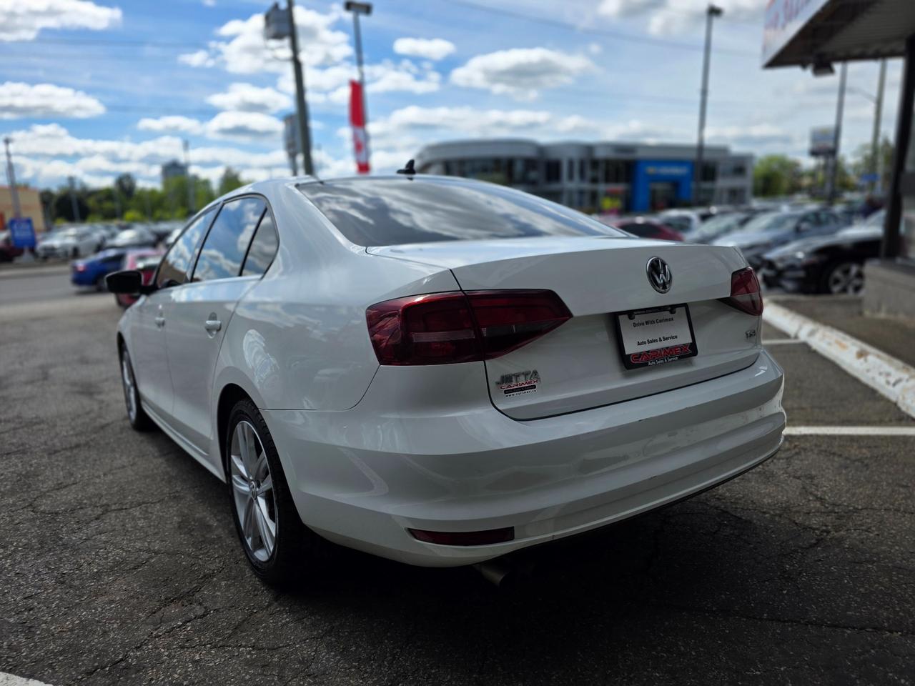 2017 Volkswagen Jetta 1.8 TSI Highline NEW ARRIVAL | Leather | Sunroof Photo2