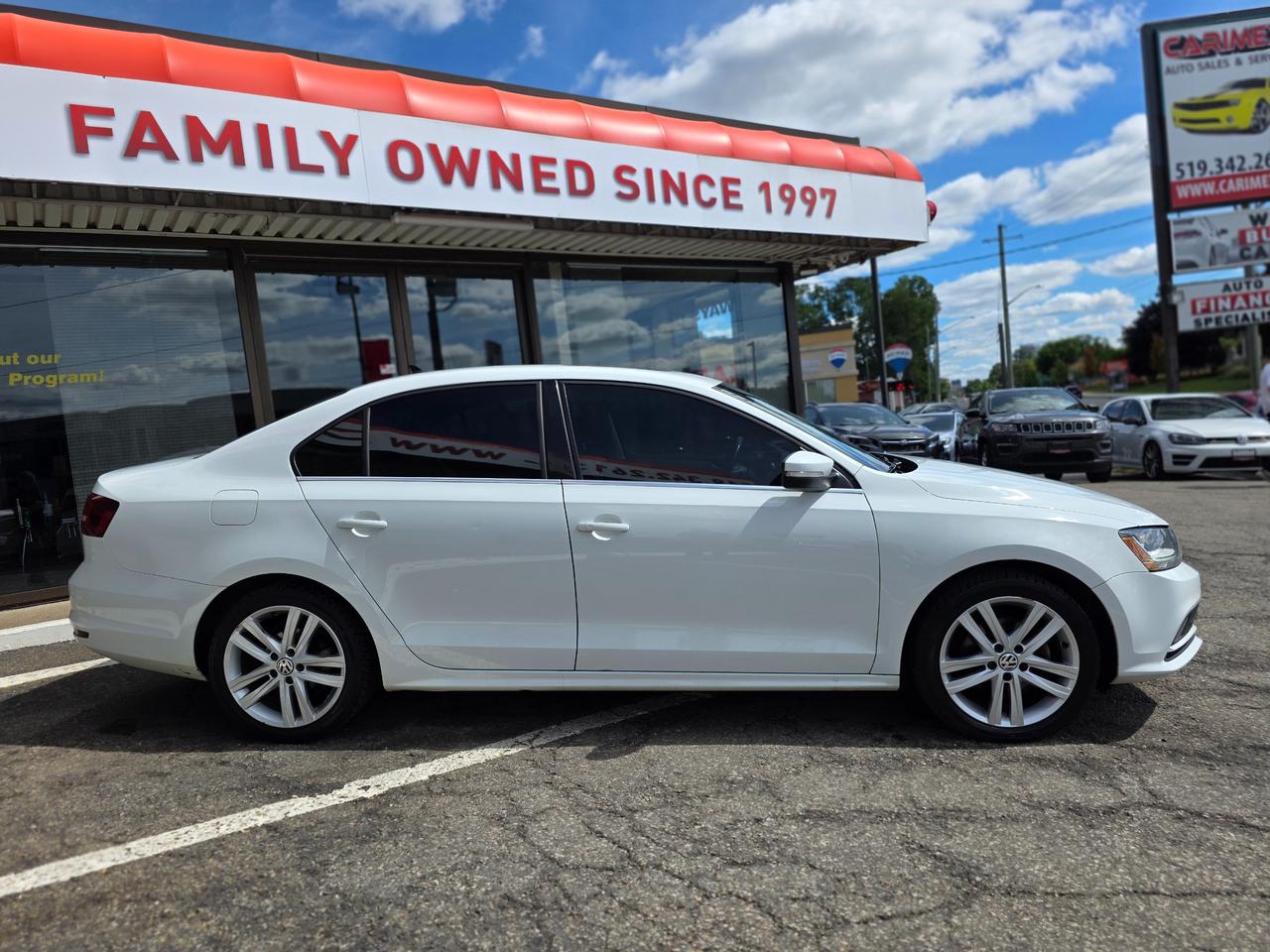 2017 Volkswagen Jetta 1.8 TSI Highline NEW ARRIVAL | Leather | Sunroof Photo