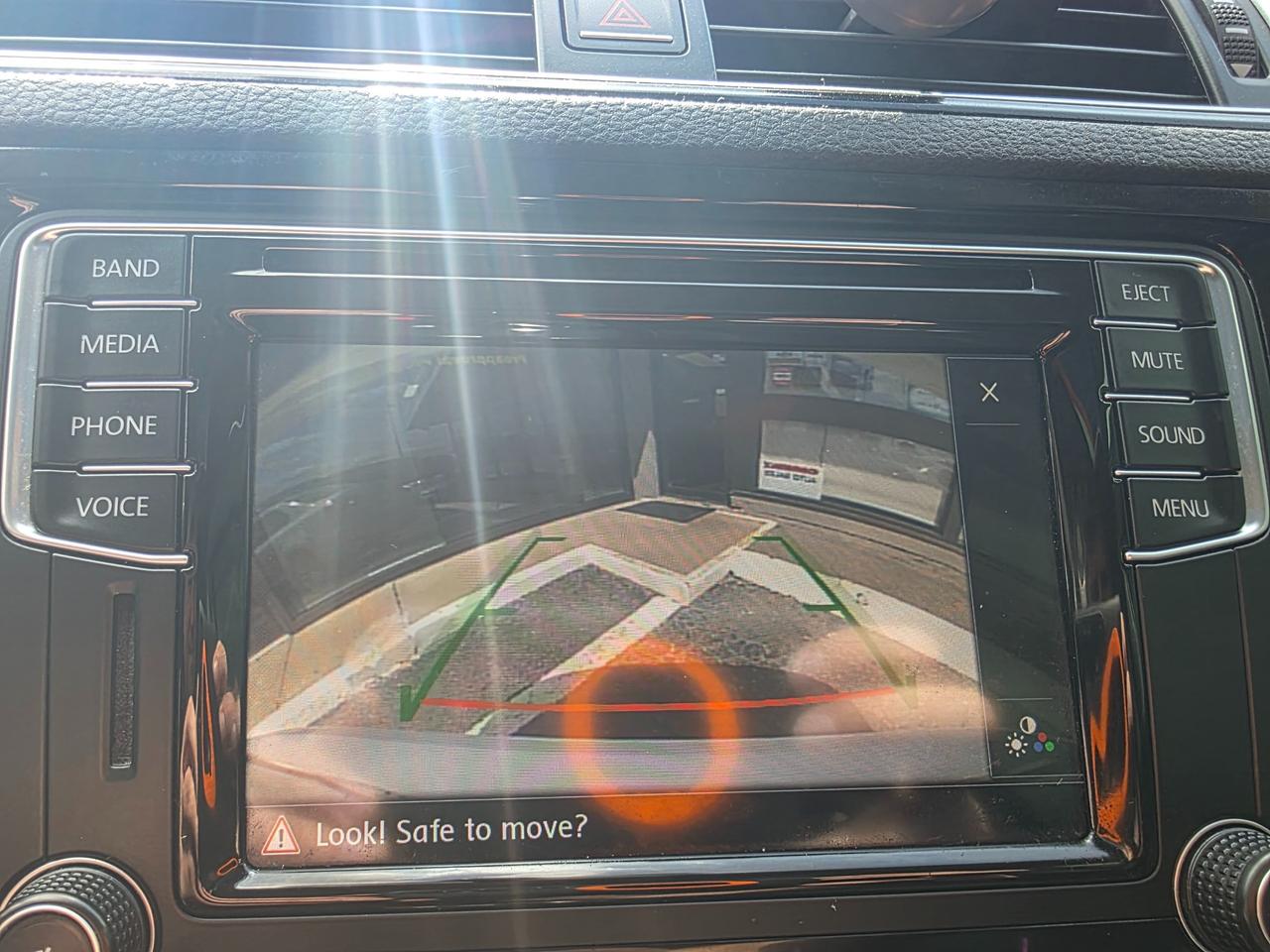 2017 Volkswagen Jetta 1.8 TSI Highline NEW ARRIVAL | Leather | Sunroof Photo