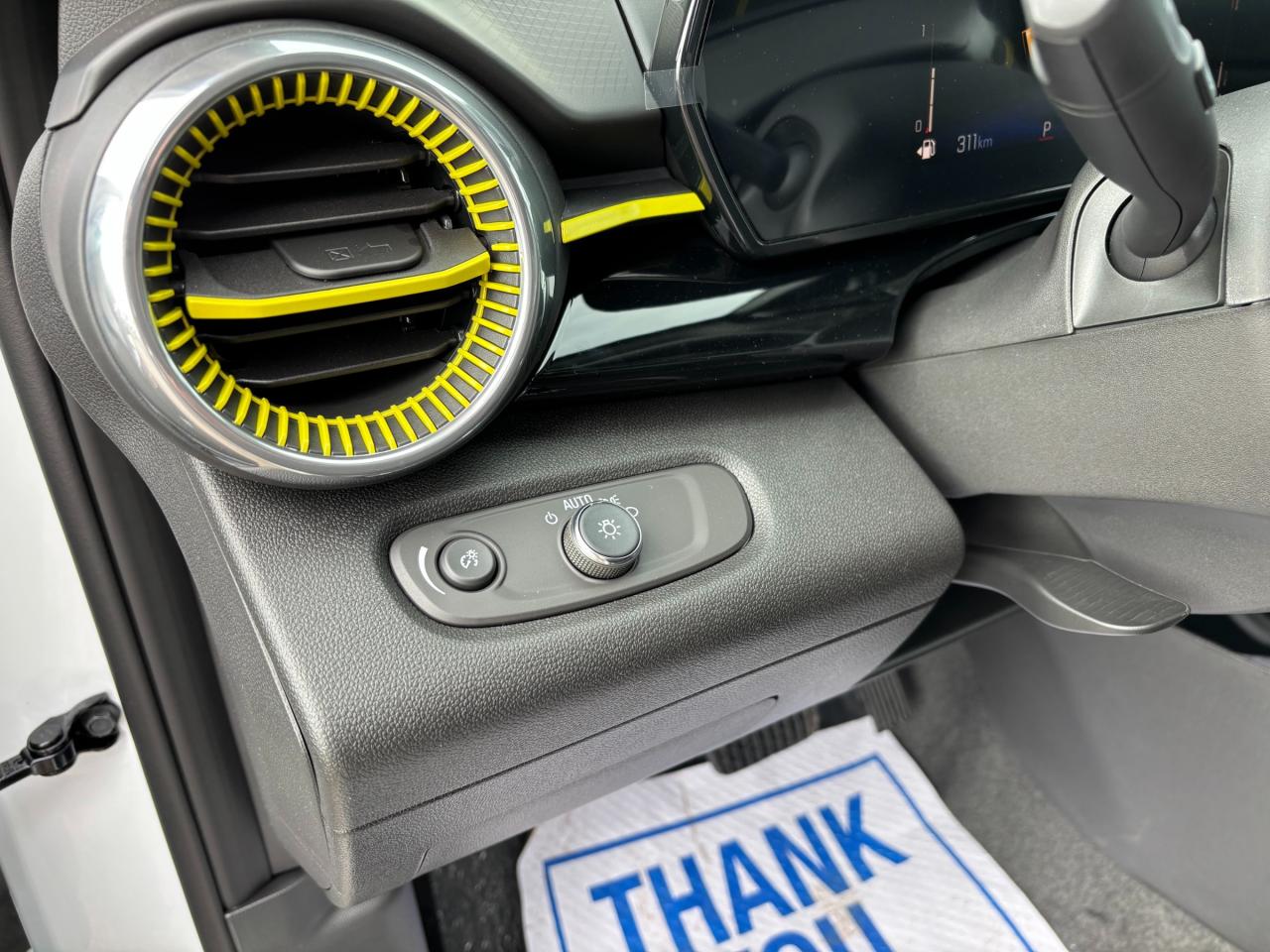 2025 Chevrolet Trax ACTIV 2025 Chevrolet Trax Activ FWD Photo