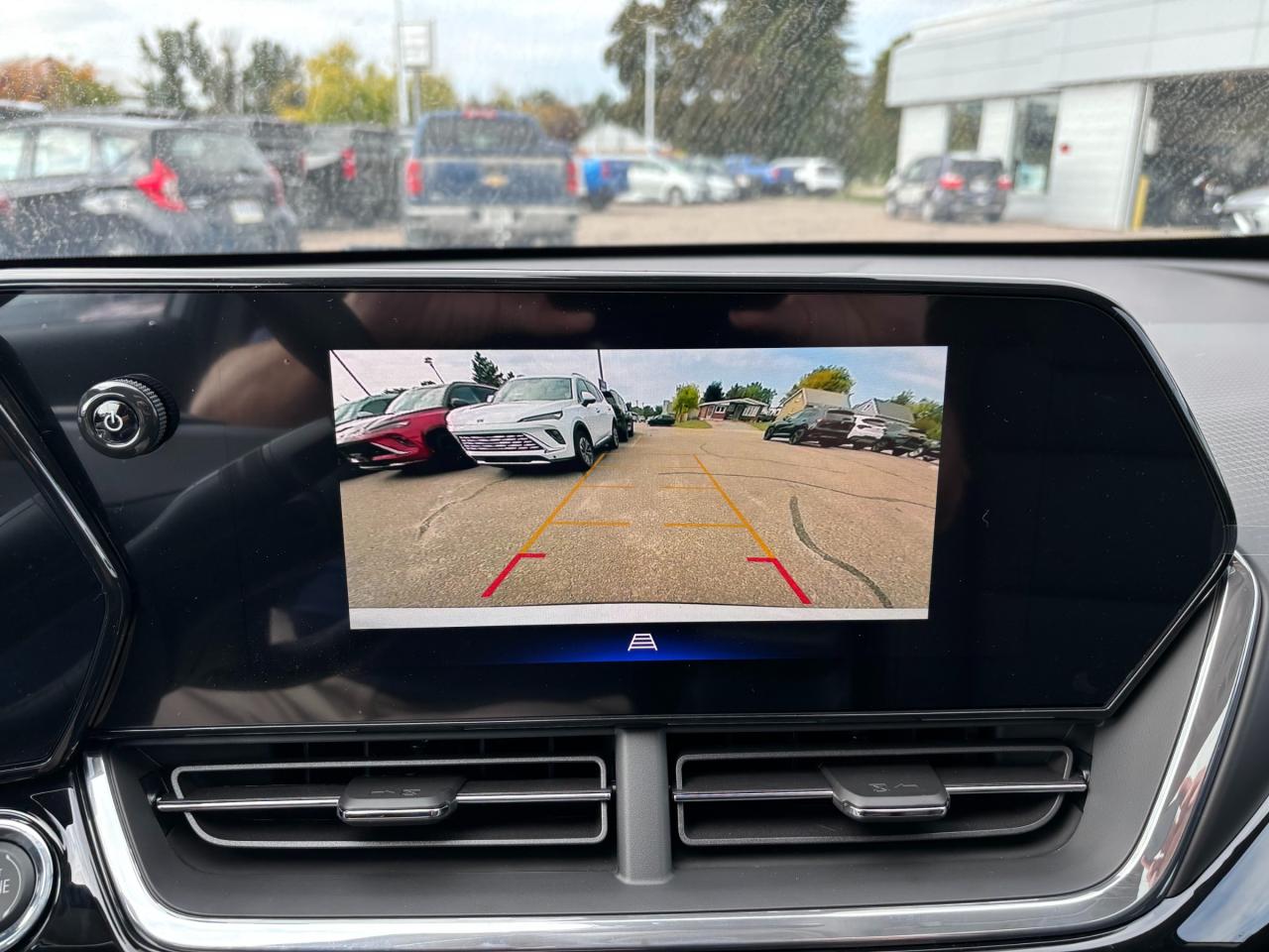 2025 Chevrolet Trax ACTIV 2025 Chevrolet Trax Activ FWD Photo