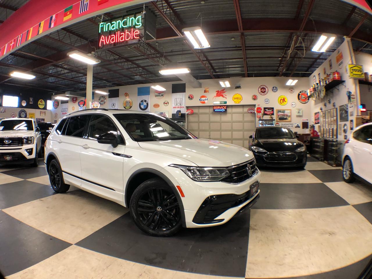 2022 Volkswagen Tiguan COMFORTLINE R-LINE 7 PASS AWD LEATHER PAN/ROOF