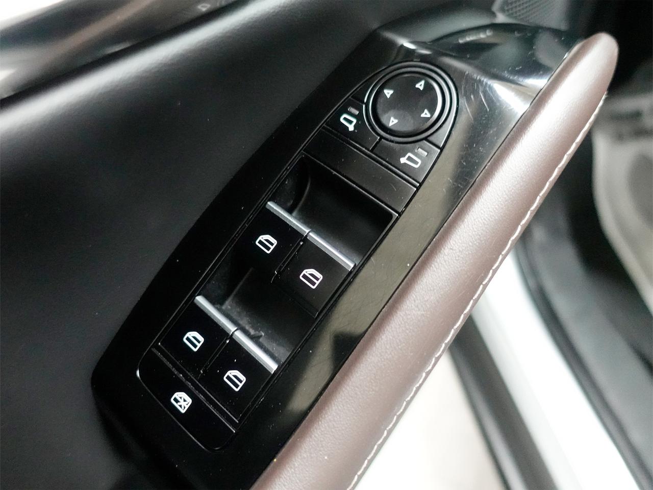 2022 Mazda CX-30 GT TURBO | AWD | Nav | Leather | Sunroof | CarPlay Photo