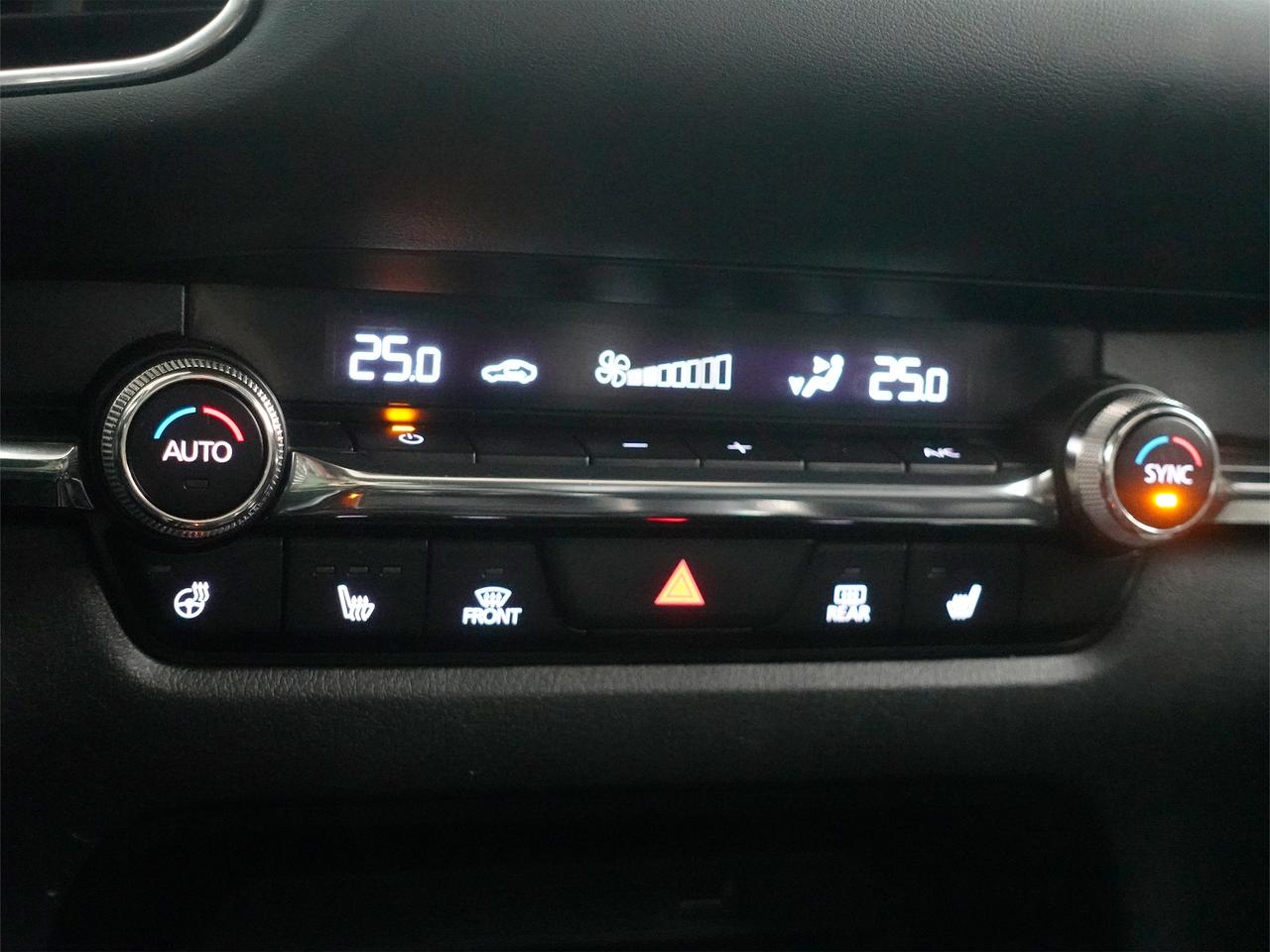 2022 Mazda CX-30 GT TURBO | AWD | Nav | Leather | Sunroof | CarPlay Photo