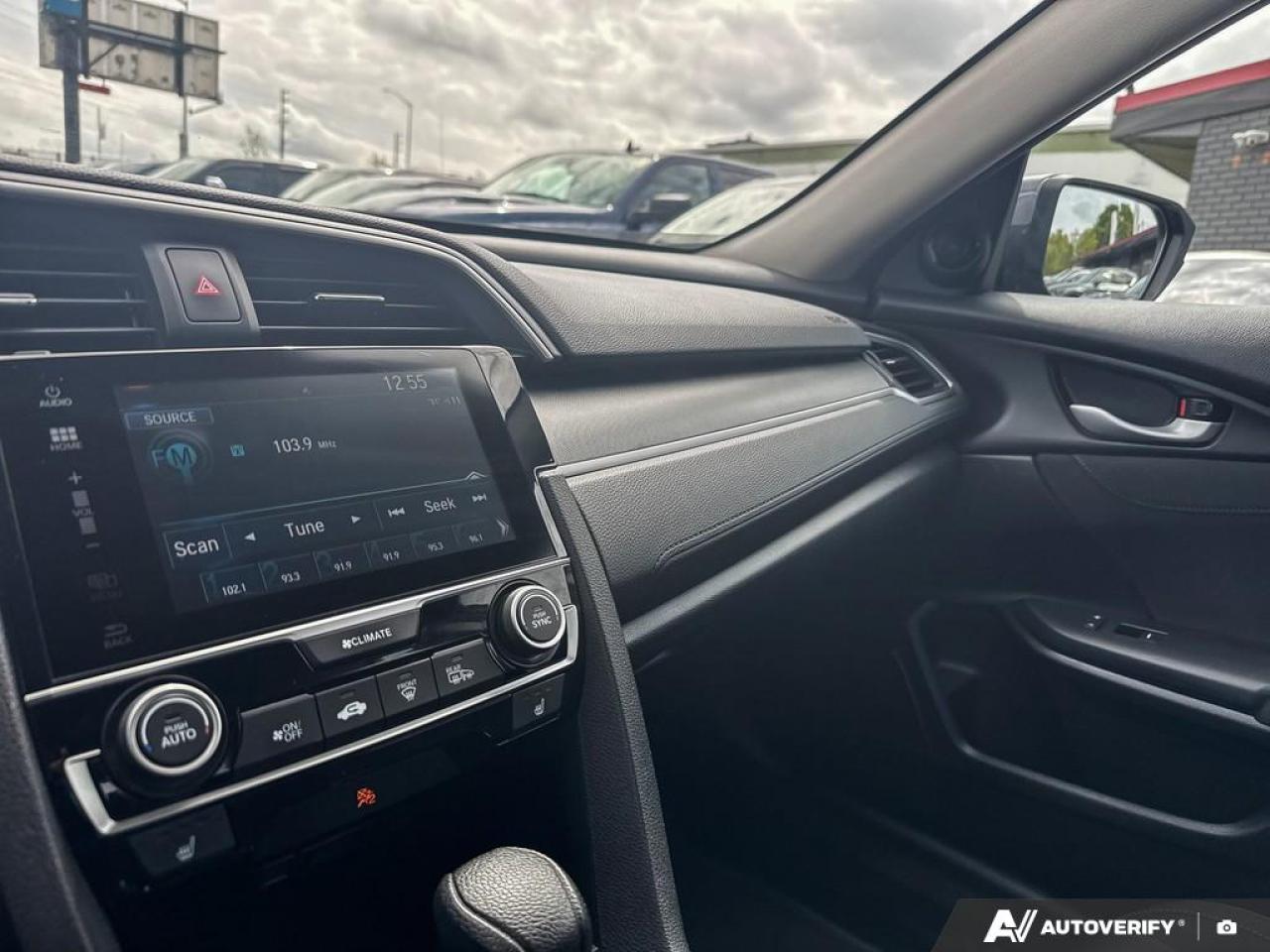 2018 Honda Civic EX / ROOF / HTD SEATS / BLINDSPOT CAMERA / ECOMODE - Photo #21