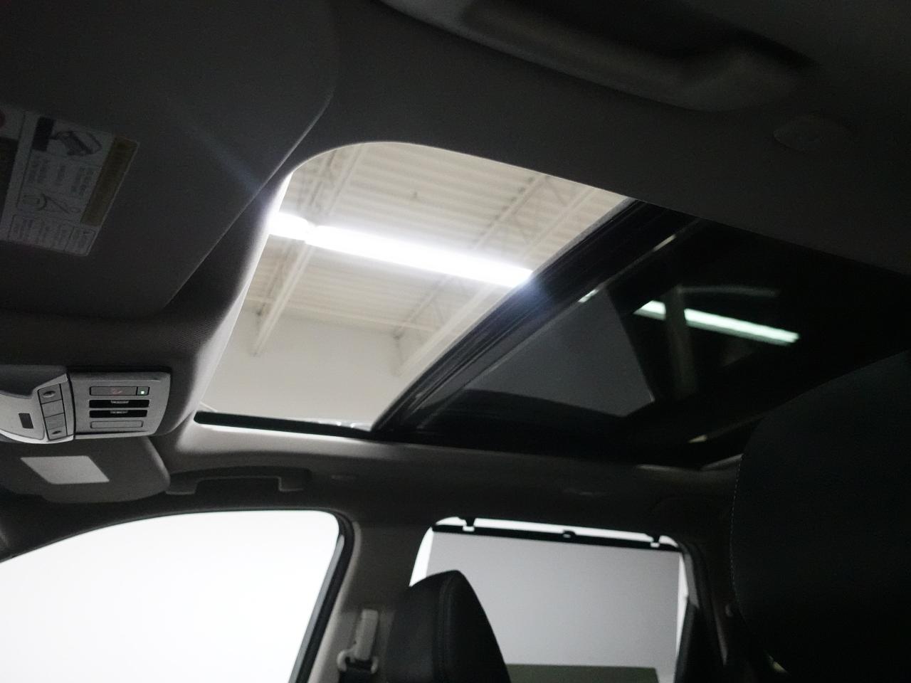 2024 Nissan Rogue SL | AWD | Nav | Leather | Pano roof | CarPlay
