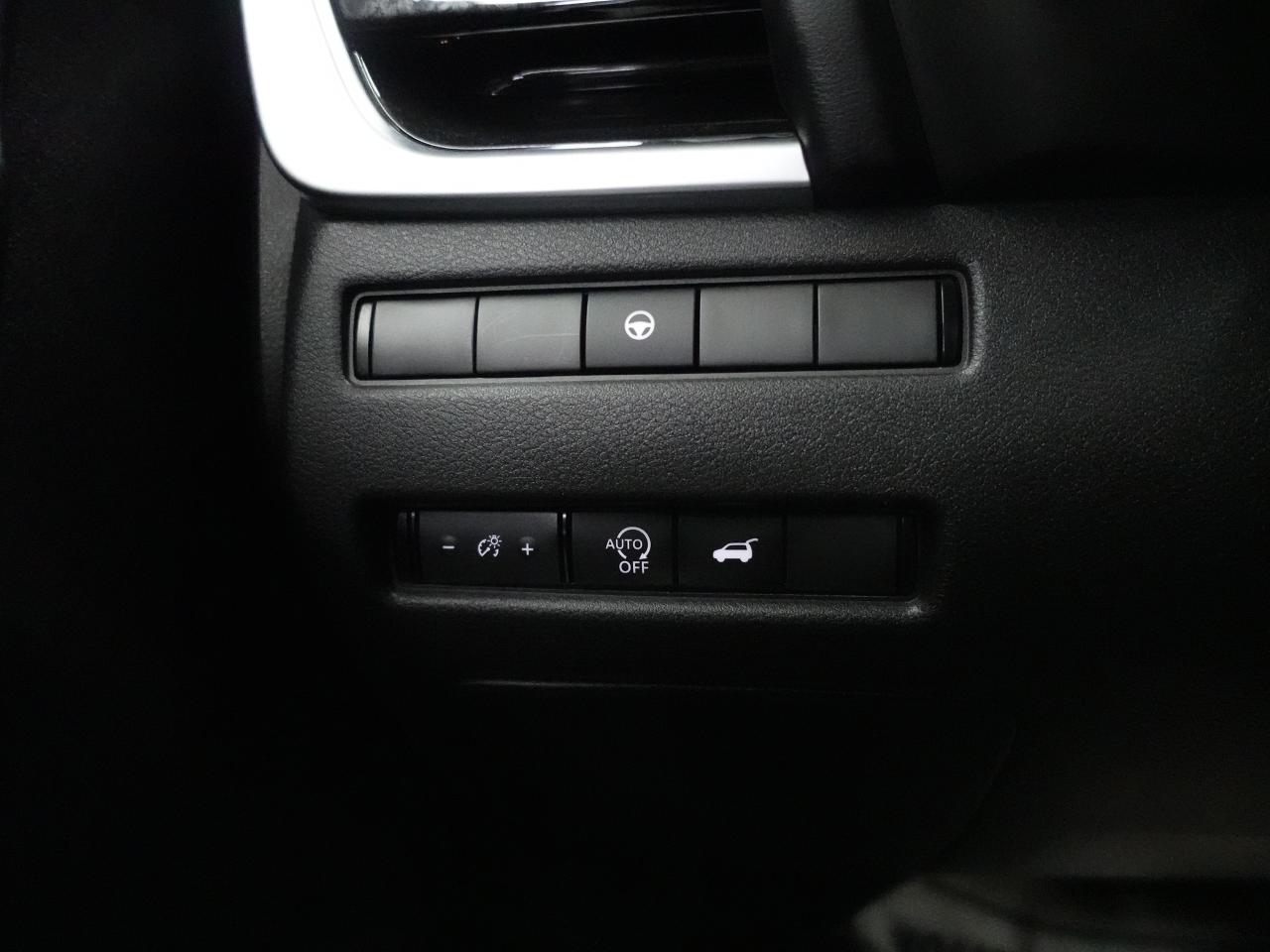 2024 Nissan Rogue SL | AWD | Nav | Leather | Pano roof | CarPlay