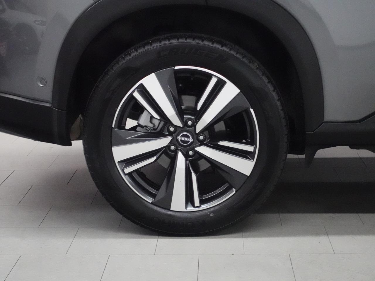 2024 Nissan Rogue SL | AWD | Nav | Leather | Pano roof | CarPlay
