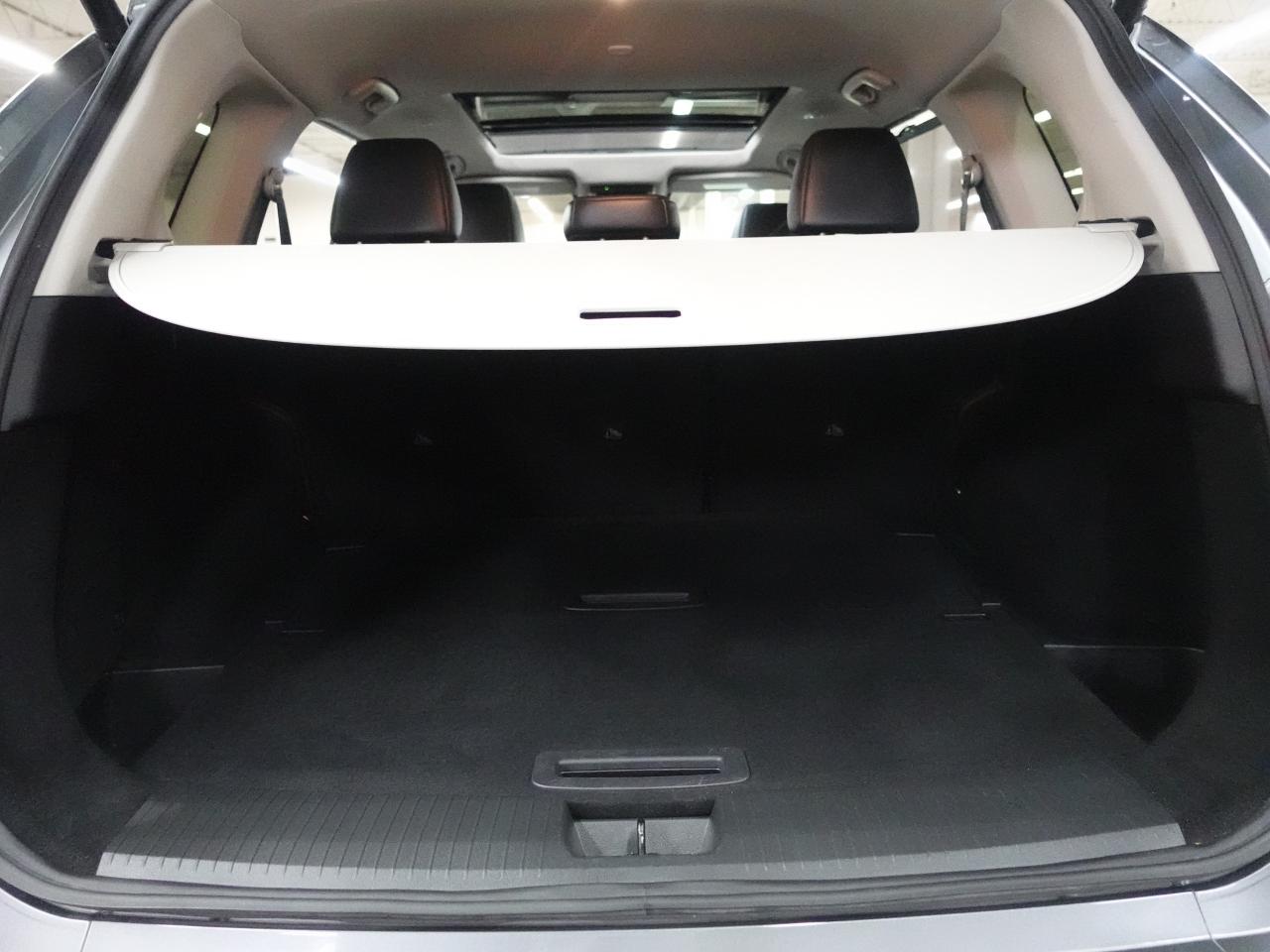2024 Nissan Rogue SL | AWD | Nav | Leather | Pano roof | CarPlay