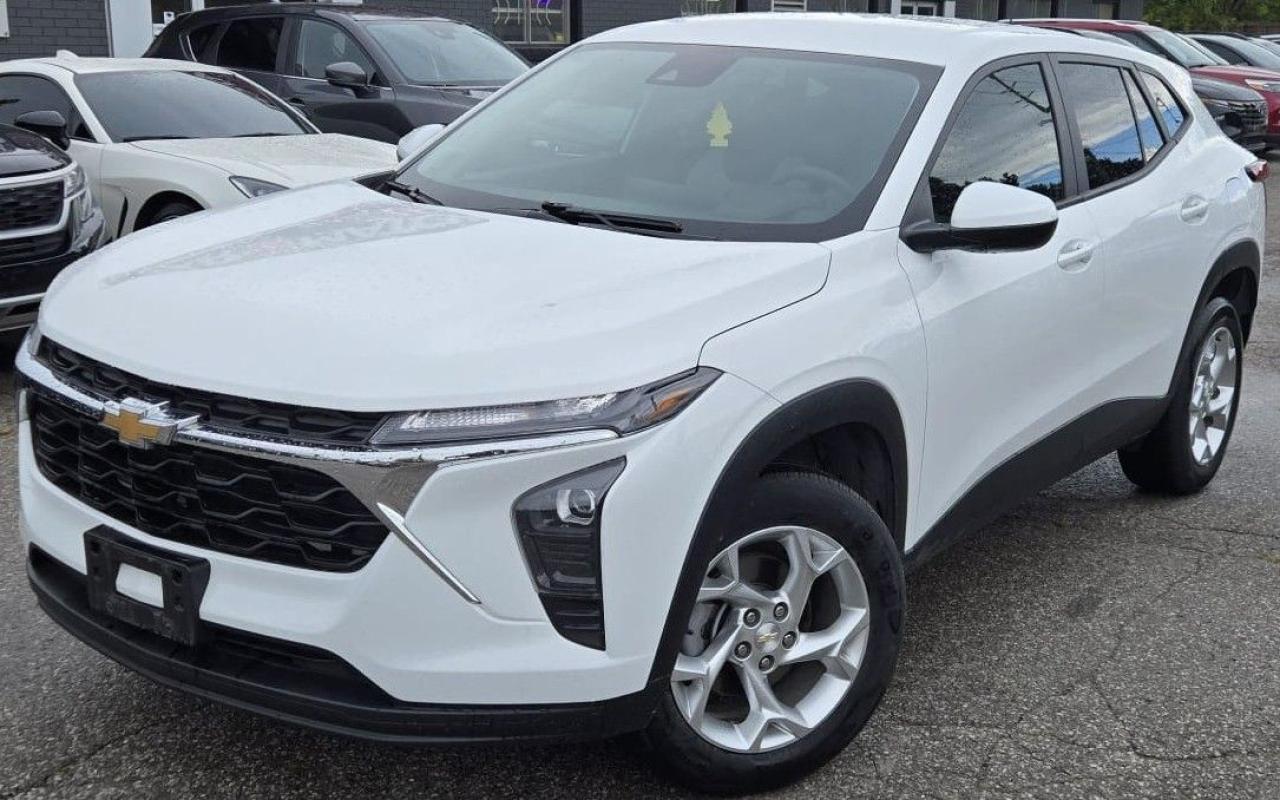 Used 2024 Chevrolet Trax LS / NO ACCIDENTS / HTD SEATS / BLUETOOTH / AUTO for sale in Cambridge, ON