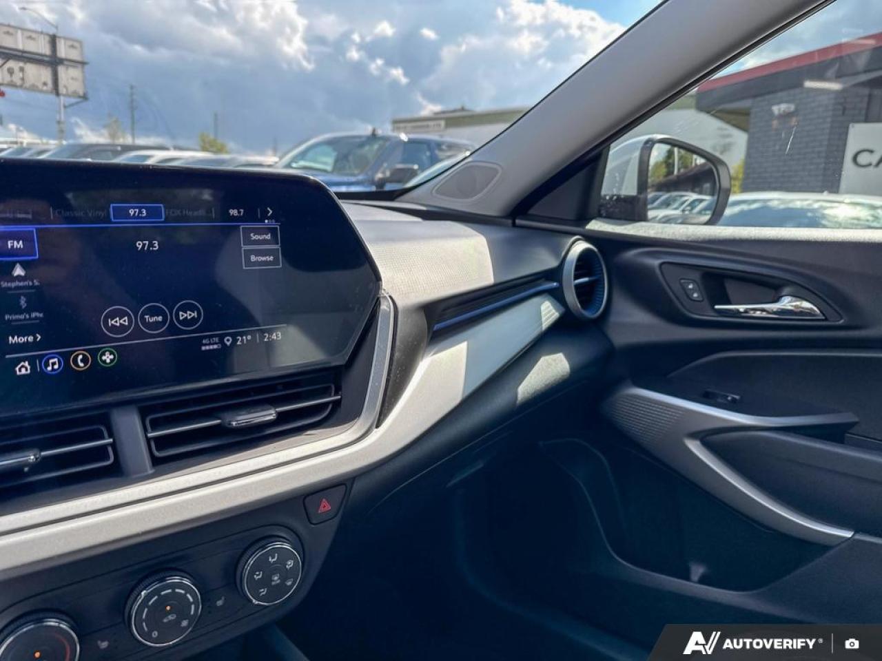 2024 Chevrolet Trax LS / NO ACCIDENTS / HTD SEATS / BLUETOOTH / AUTO - Photo #23