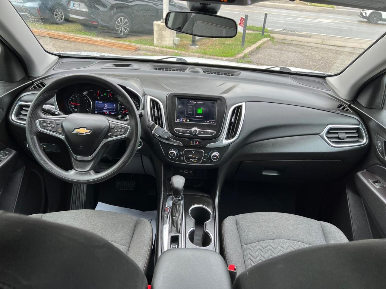 2022 Chevrolet Equinox LT - Photo #2