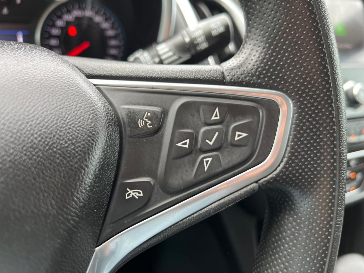 2022 Chevrolet Equinox LT - Photo #13