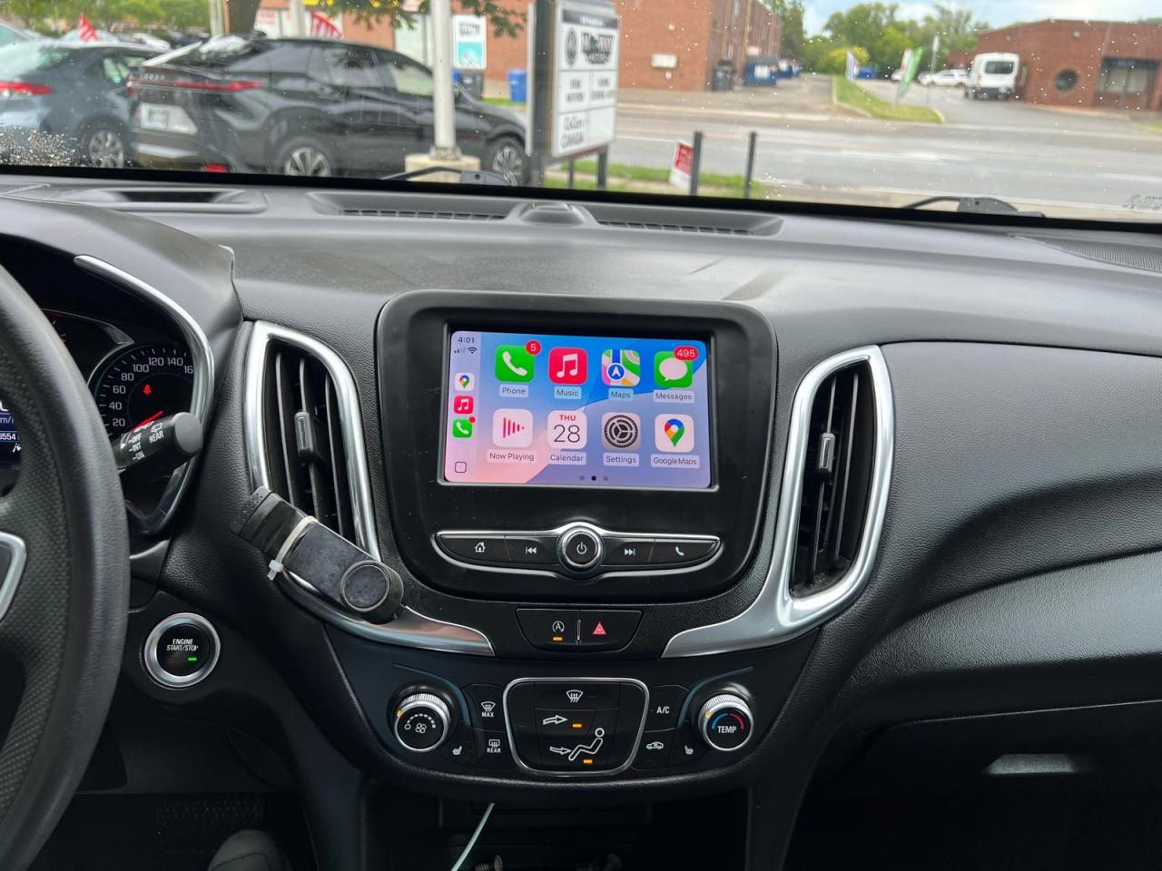 2022 Chevrolet Equinox LT - Photo #17