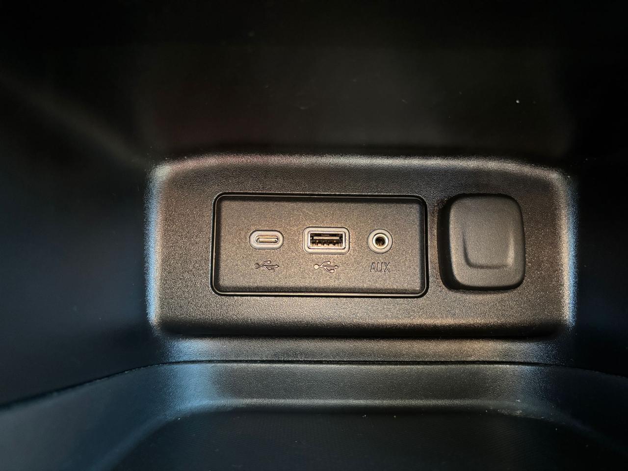 2022 Chevrolet Equinox LT No Accident Heat Seats Apple Carplay Lane Keep - Photo #36