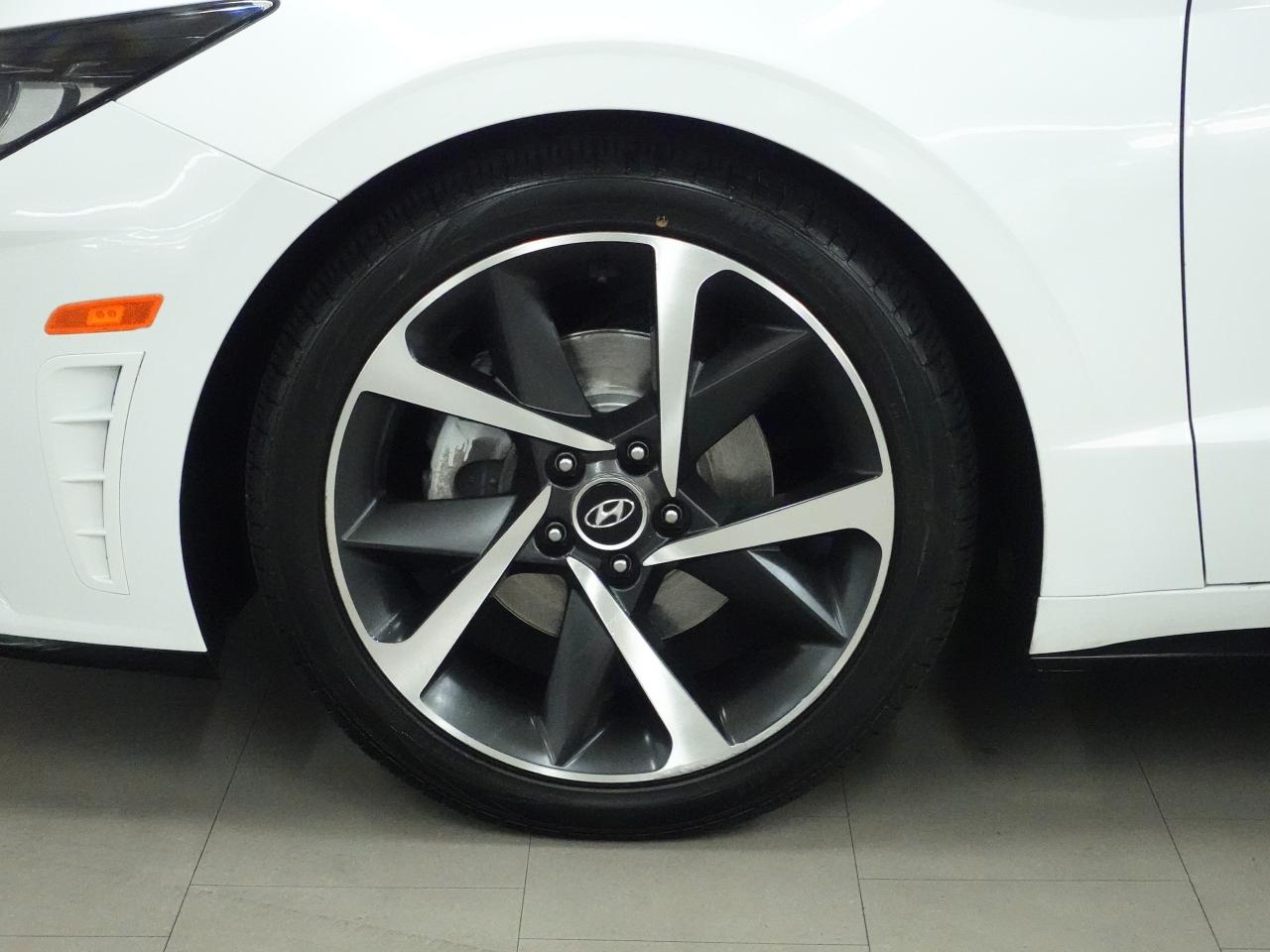 2022 Hyundai Sonata SPORT | 1.6T | Leather | Pano roof | BSM | CarPlay Photo