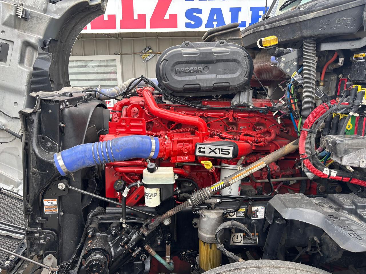 2023 Kenworth T680 Highway Tractor  - Photo #17