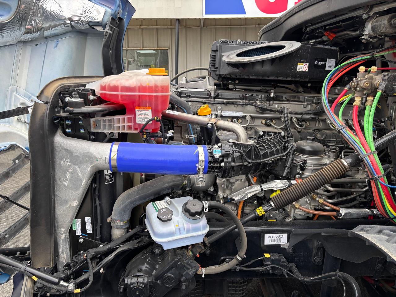 2024 Freightliner CASCADIA  - Photo #17