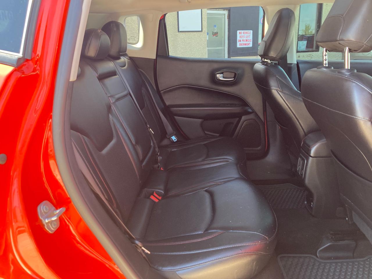 2017 Jeep Compass Trailhawk - Photo #10