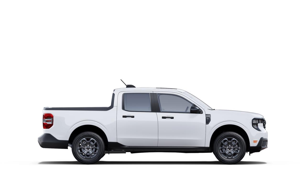 2025 Ford Maverick XLT AWD SuperCrew Photo4