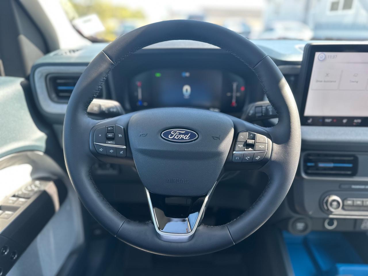 2025 Ford Maverick XLT AWD SuperCrew Photo5