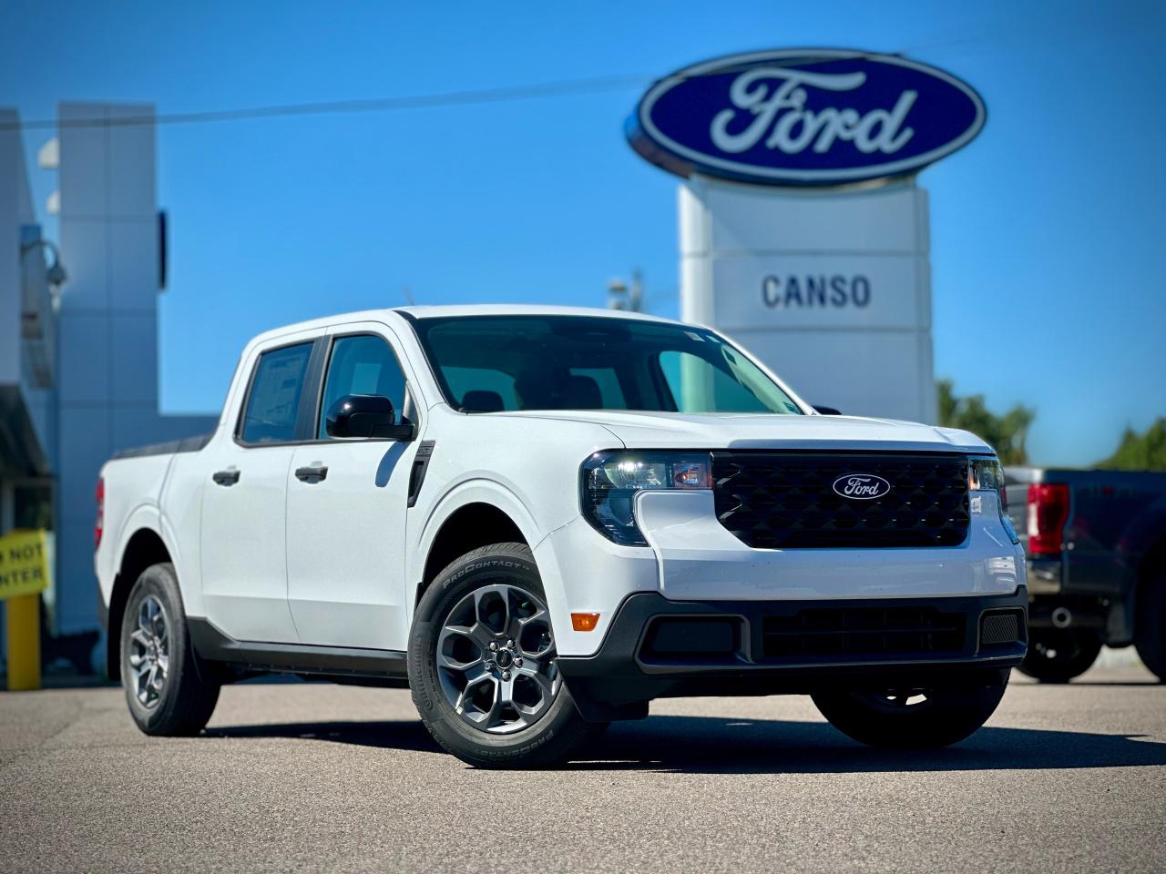 2025 Ford Maverick XLT AWD SuperCrew Photo0