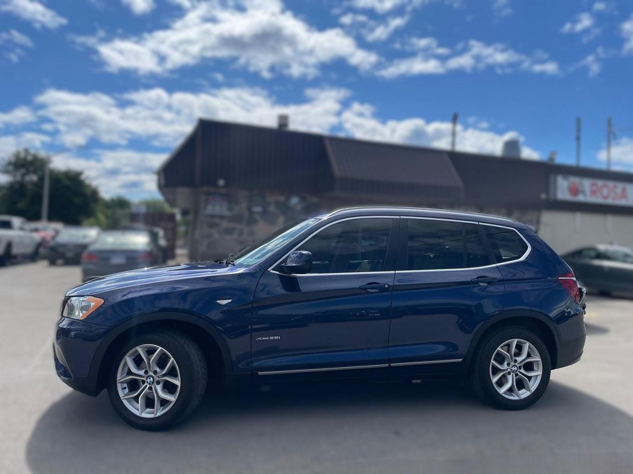 2012 BMW X3 AUTO AWD HEATED SEATS BACKUP CAM BLUETOOTH SUNROOF - Photo #2
