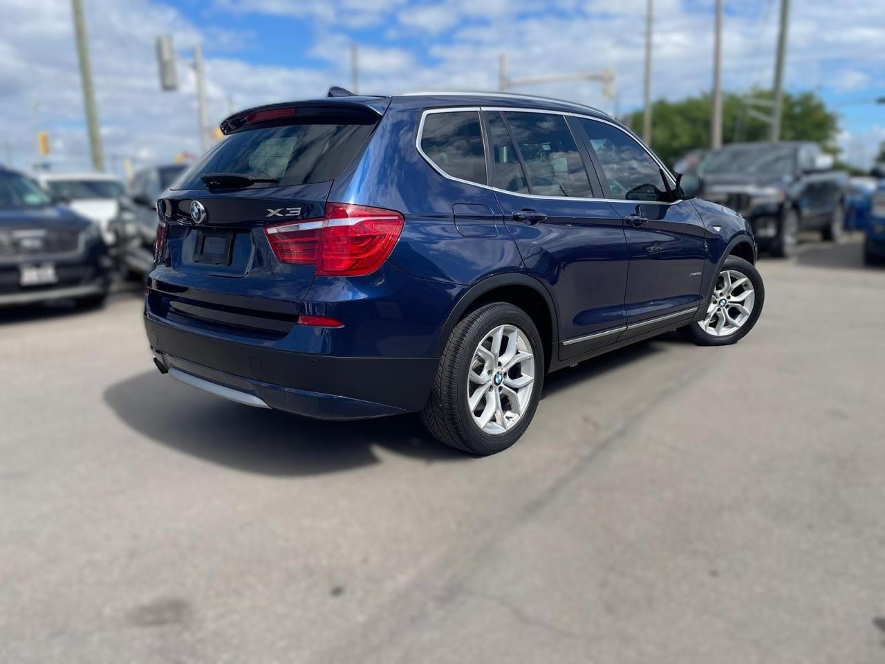 2012 BMW X3 AUTO AWD HEATED SEATS BACKUP CAM BLUETOOTH SUNROOF - Photo #5