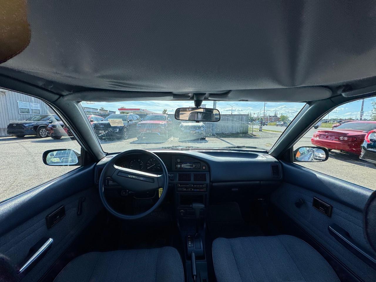 1990 Toyota Corolla SEDAN, BC CAR, 4 CYL, ONLY 183KMS, CERTIFIED - Photo #14