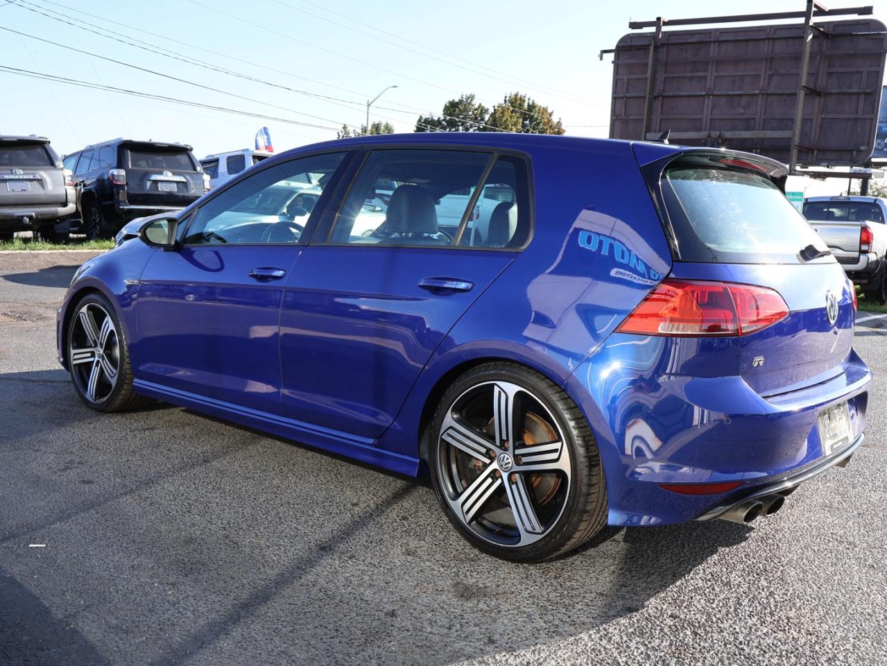2016 Volkswagen Golf R 2.0L DSG AWD CERTIFIED *1 OWNER*ACCIDENT FREE* CAMERA NAV BLUETOOTH LEATHER HEATED SEATS CRUISE ALLOYS  NAV - Photo #4