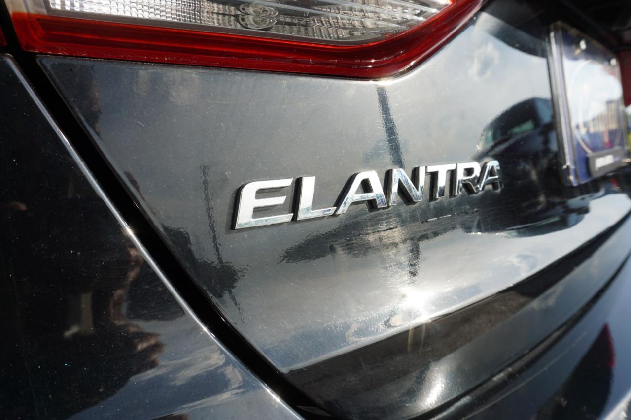 2017 Hyundai Elantra 1.8L CERTIFIED *ACCIDENT FREE**LOW KMS* CAMERA BLUETOOTH HEATED SEATS CRUISE ALLOYS - Photo #31