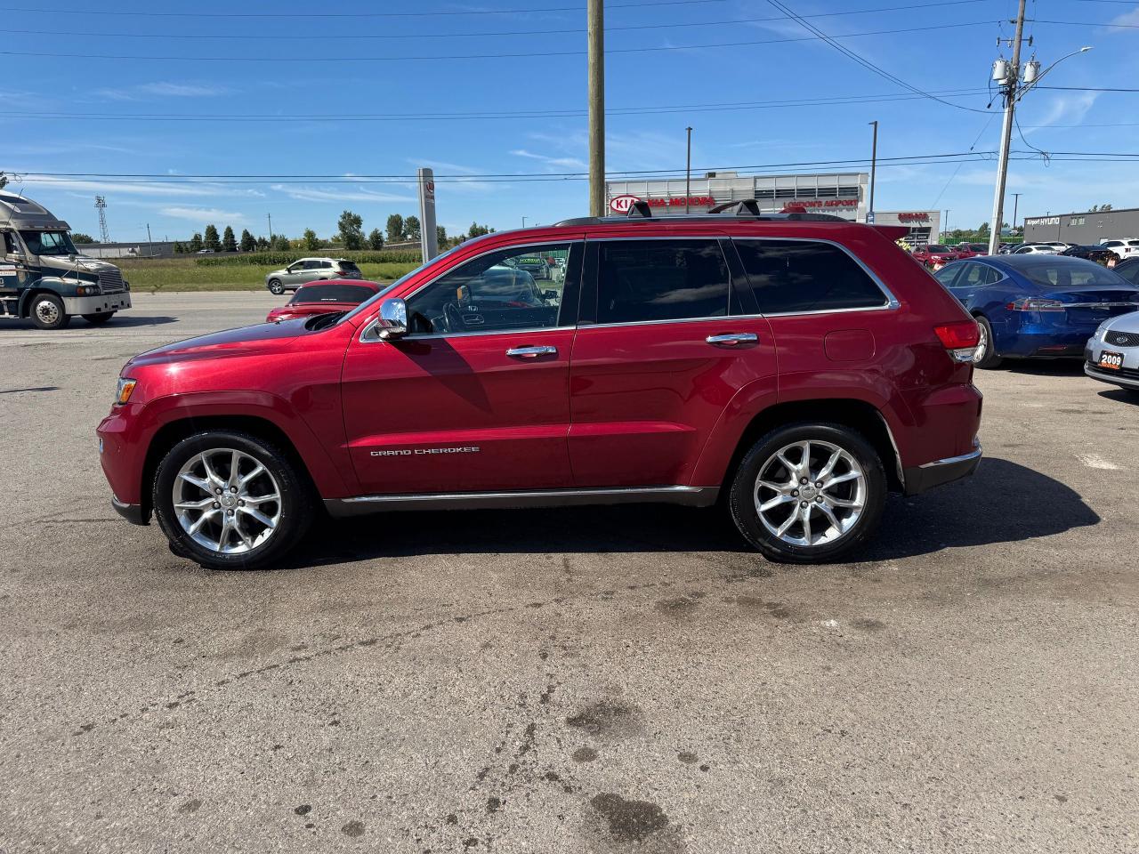 2014 Jeep Grand Cherokee Summit, DIESEL, NO ACCIDENTS, WELL SERVICED, CERT - Photo #2