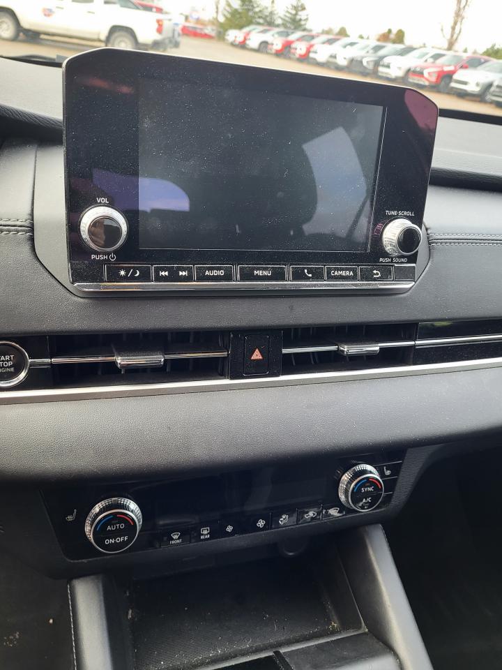 2022 Mitsubishi Outlander ES S-AWC Photo