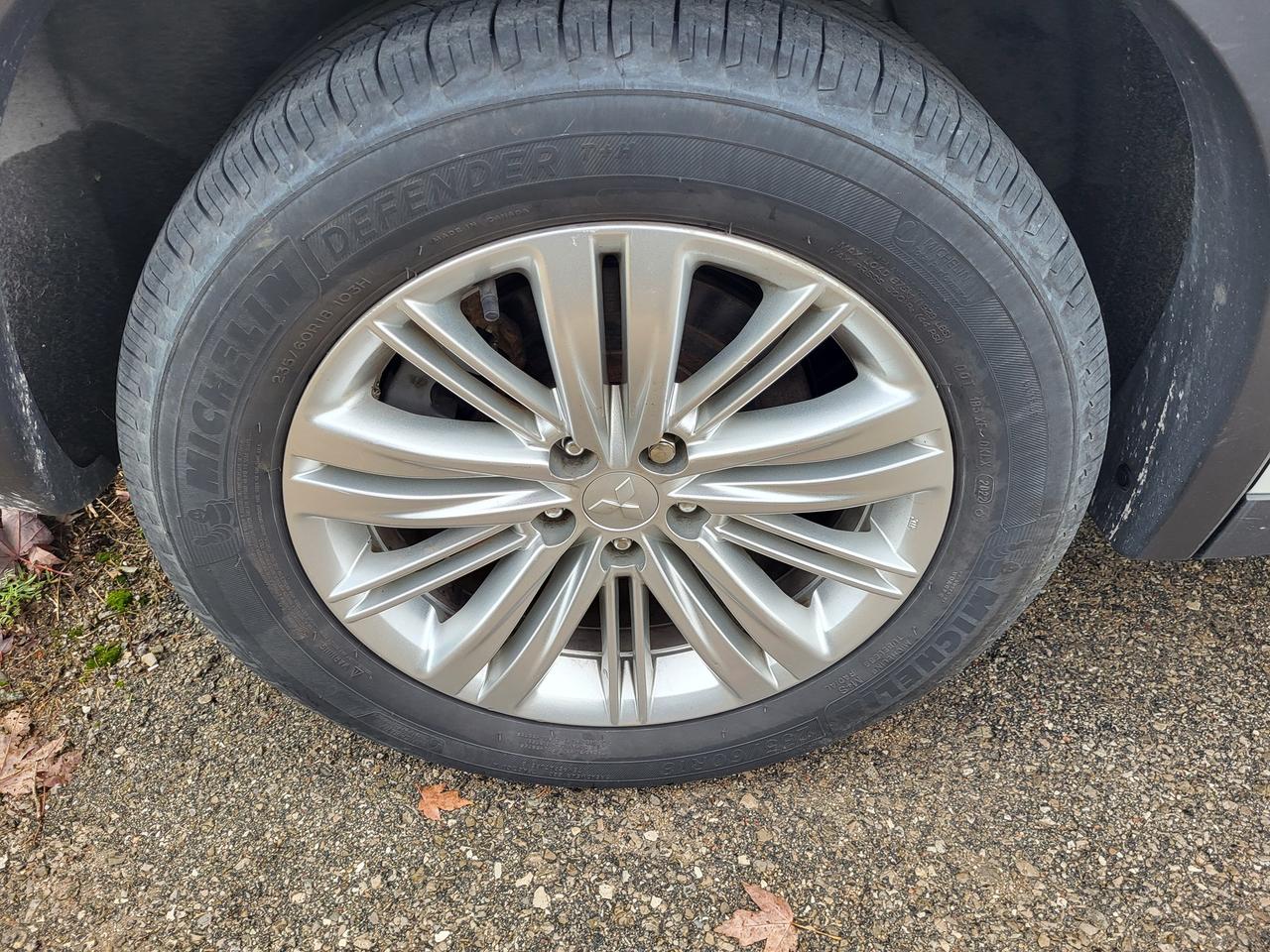 2022 Mitsubishi Outlander ES S-AWC Photo