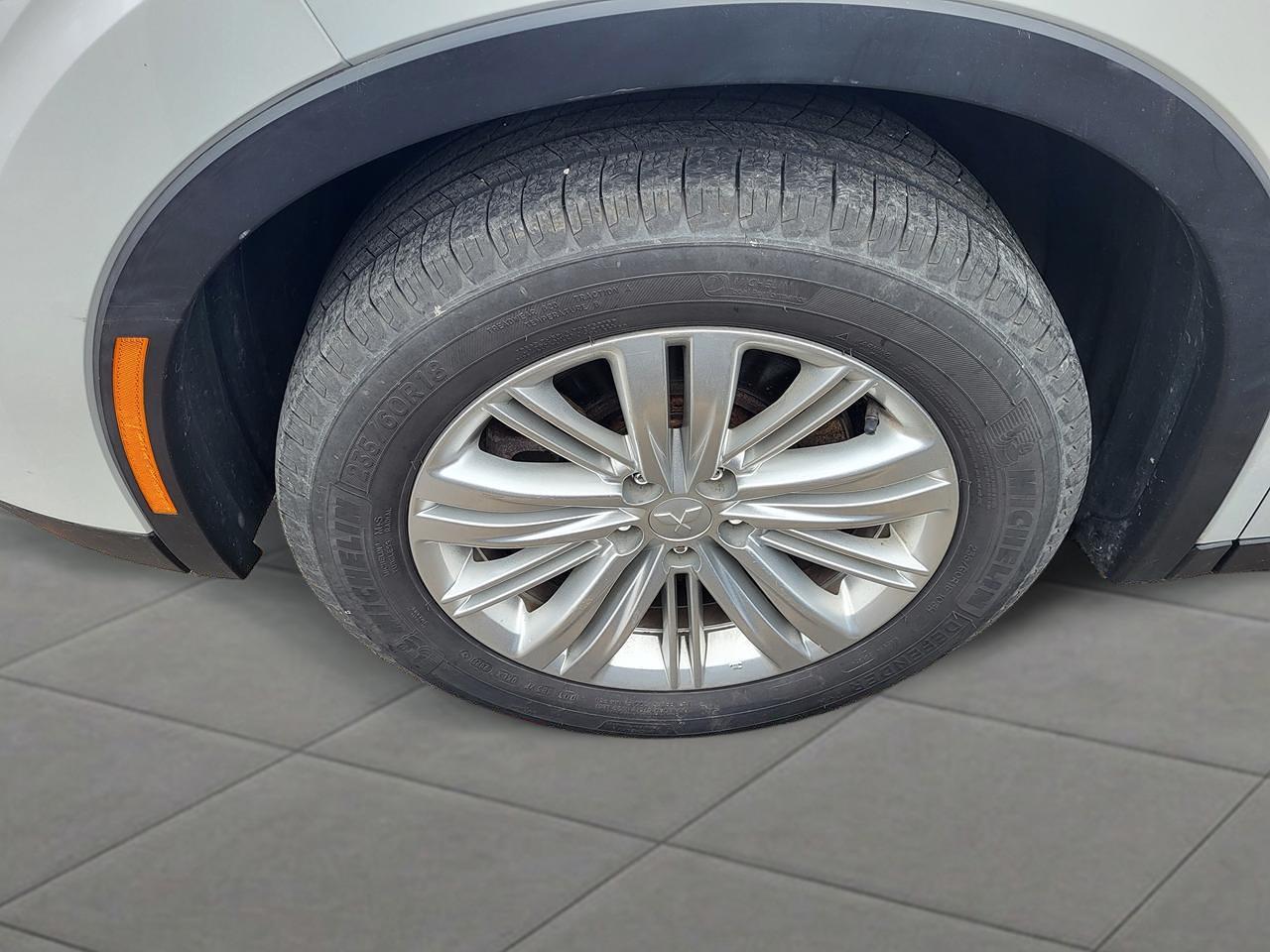 2022 Mitsubishi Outlander ES S-AWC Photo