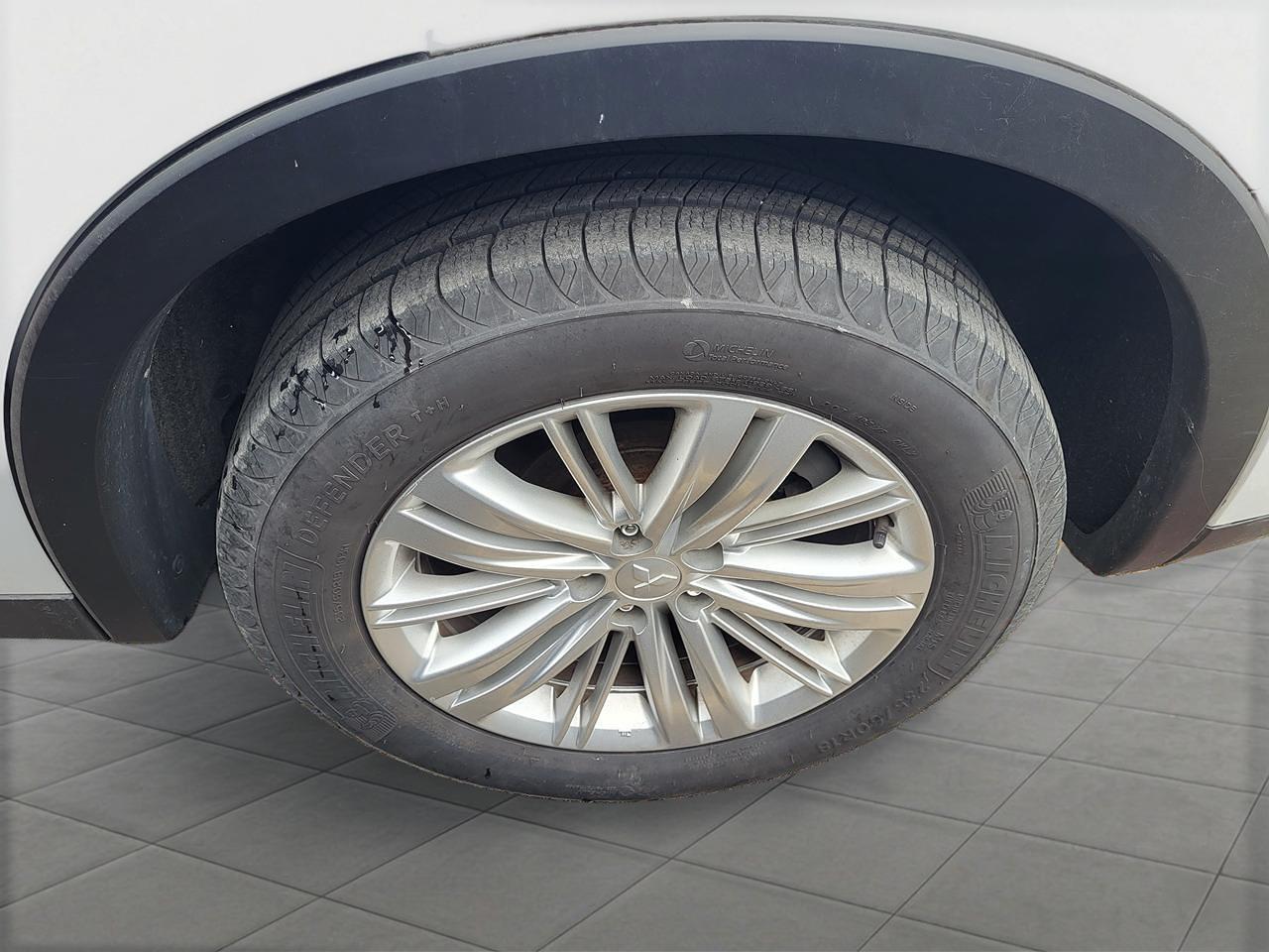 2022 Mitsubishi Outlander ES S-AWC Photo