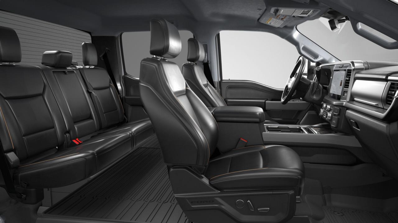 2026 Ford F-350 Super Duty SRW Lariat Photo5