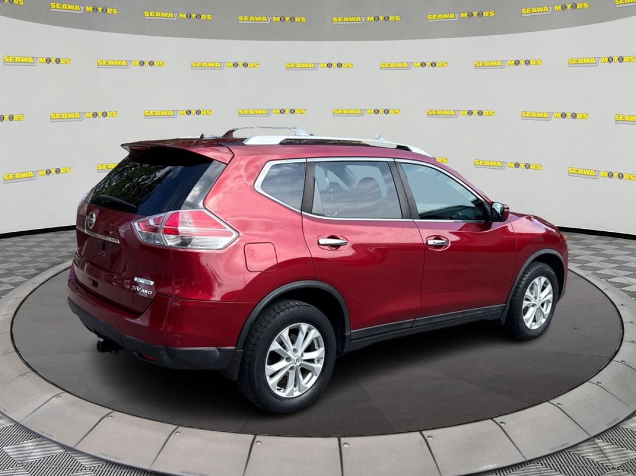 2016 Nissan Rogue  - Photo #3