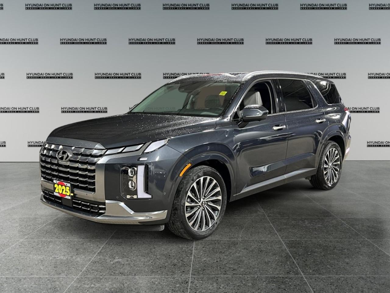 Used 2025 Hyundai PALISADE Ultimate Calligraphy 7-Passenger AWD for sale in Nepean, ON
