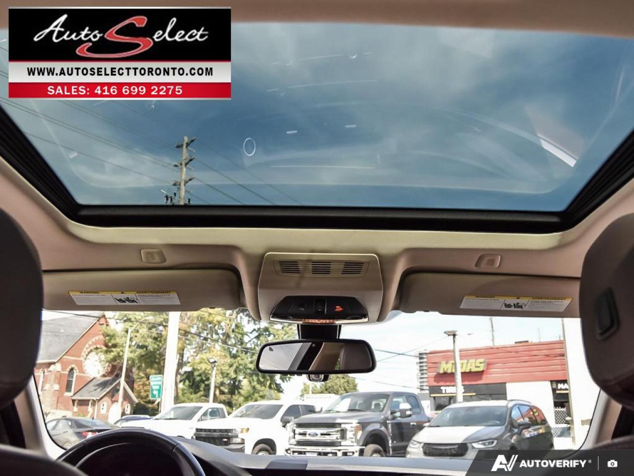 2016 BMW 528 i xDrive AWD - Technology Pkg - Executive Pkg Photo