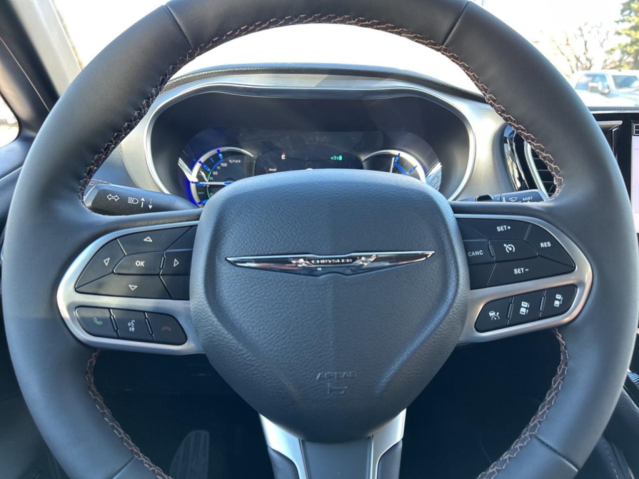 2024 Chrysler Pacifica Hybrid Pinnacle HYBRID|PINNACLE|NAV|DVD|LEATHER|SUNROOF|360CAM Photo