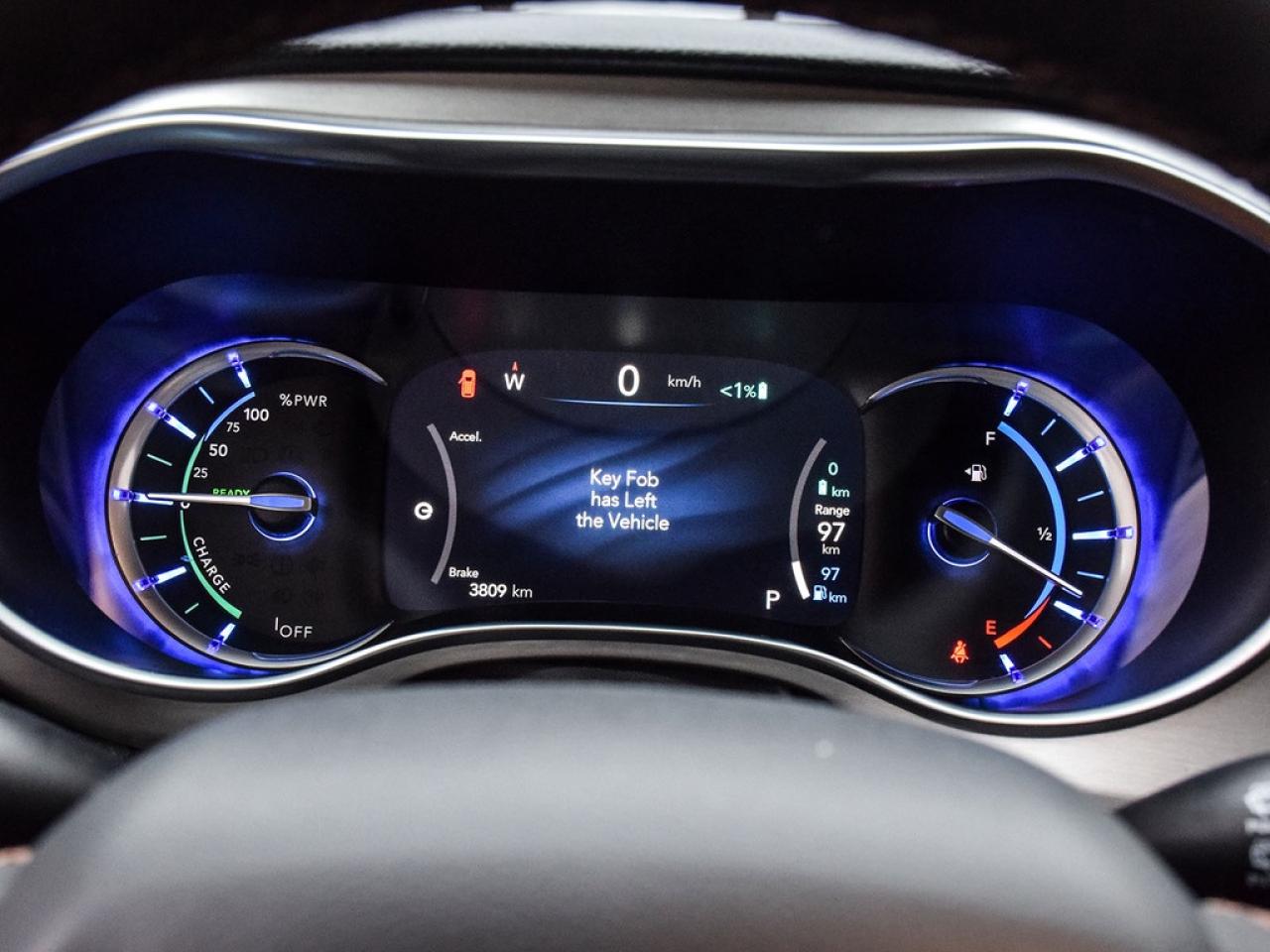 2024 Chrysler Pacifica Hybrid Pinnacle |HYBRID|PINNACLE|NAV|DVD|LEATHER|PANORROF|360CAM Photo