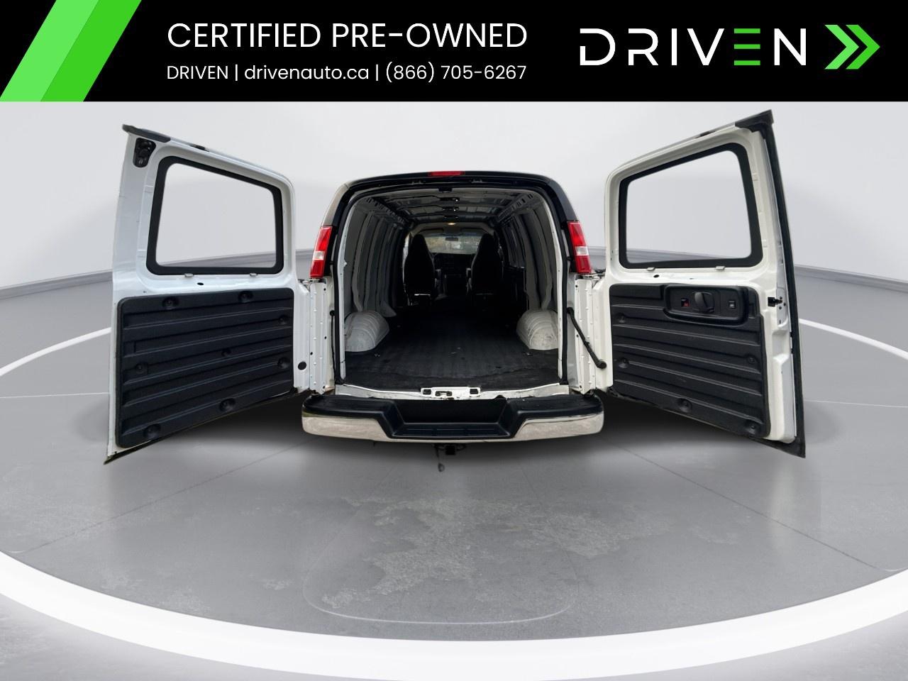 2020 GMC Savana Cargo Van 2500 Regular Wheelbase Rear-Wheel Drive Photo