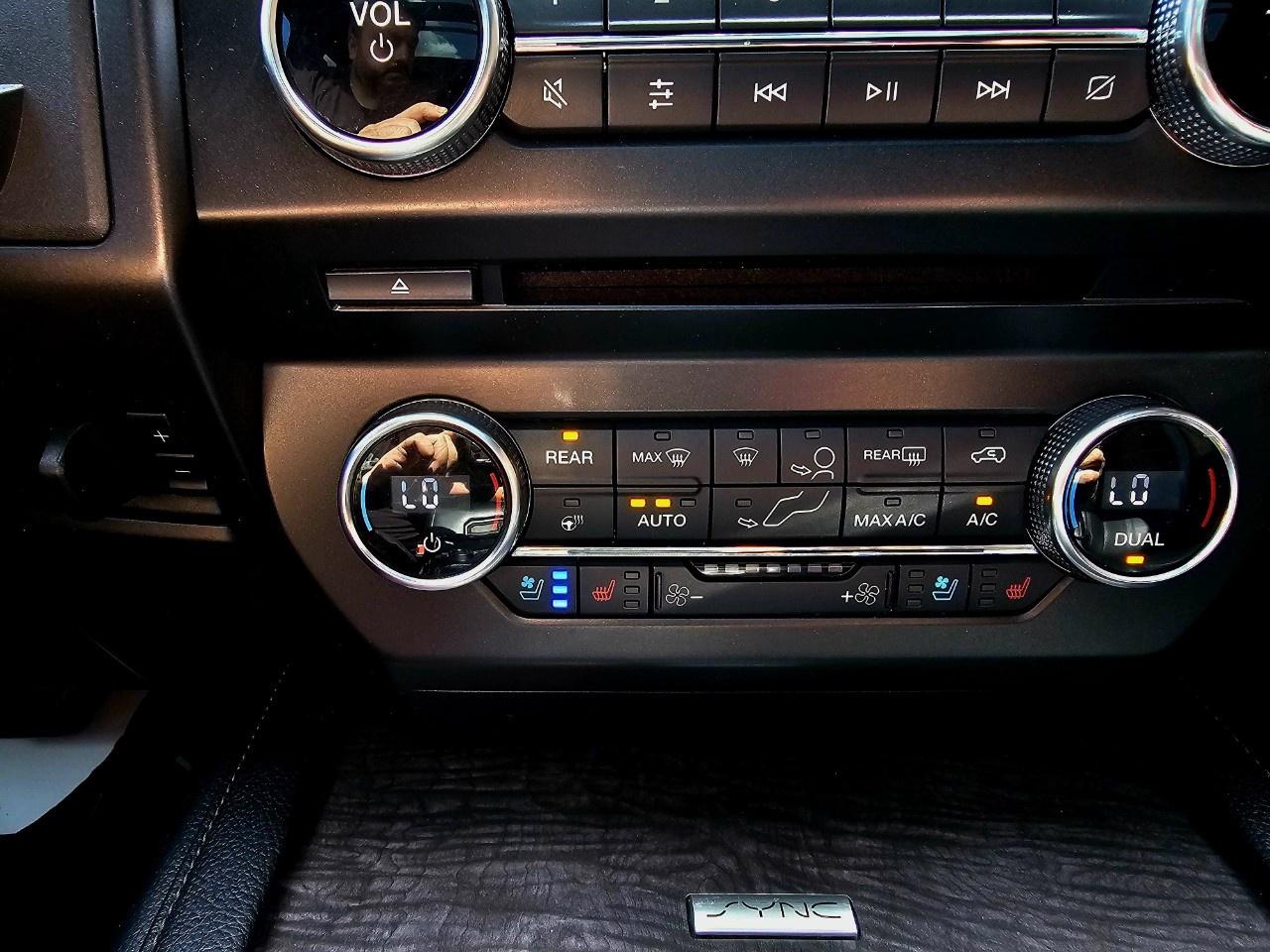 2018 Ford Expedition LIMITED MAX 4X4 - Photo #11